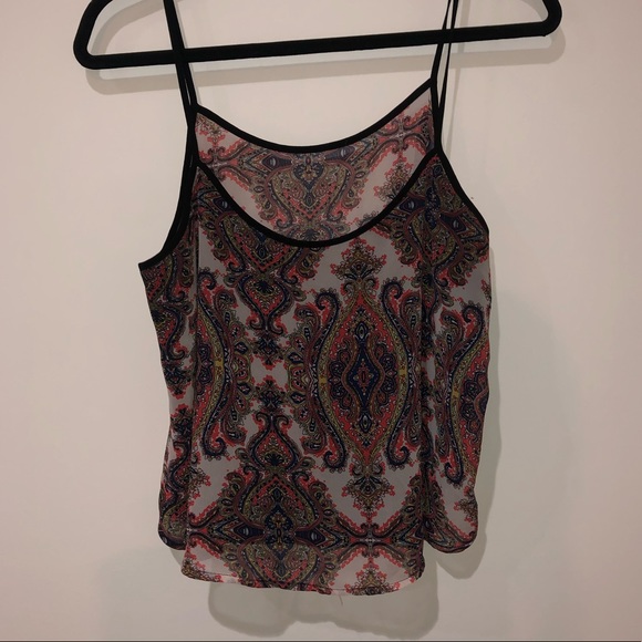 ⭐️⭐️⭐️TANK TOP - Picture 1 of 4